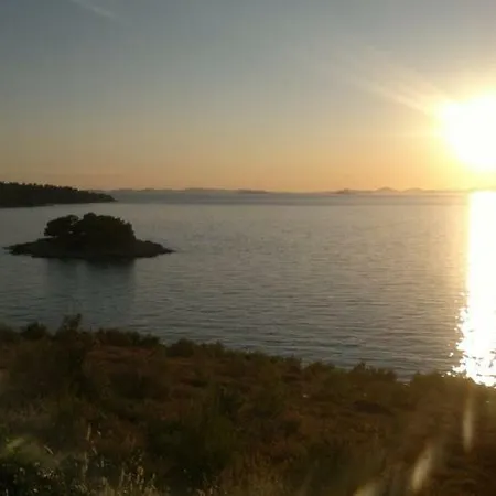 Korenika Brodarica (Sibenik-Knin)