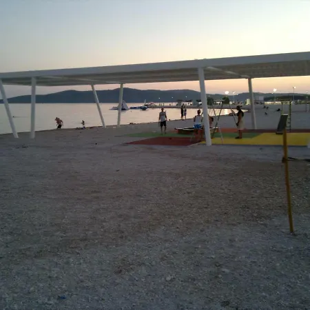 Korenika Brodarica (Sibenik-Knin)